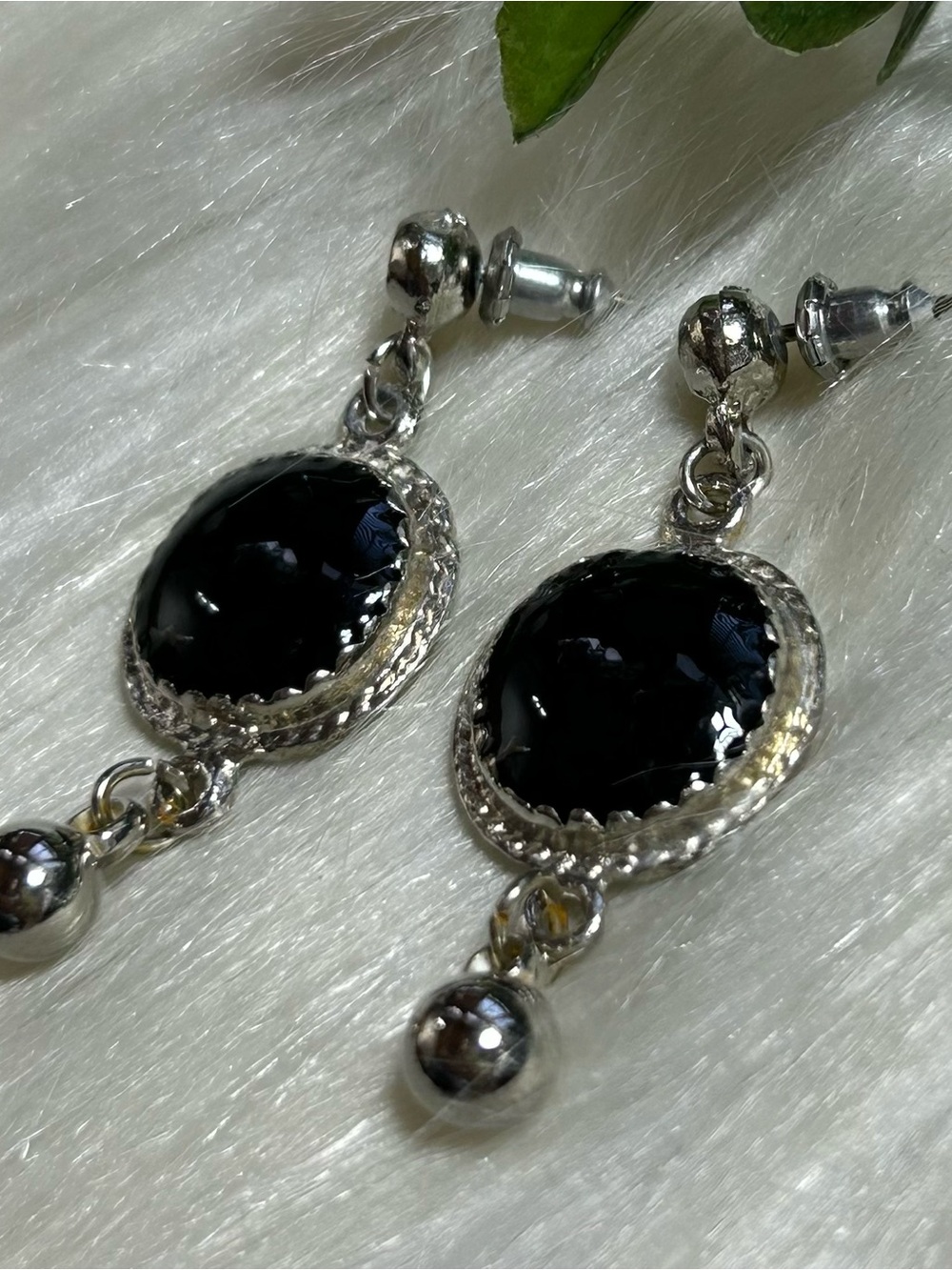Vintage enamel dangle silver tone earrings
